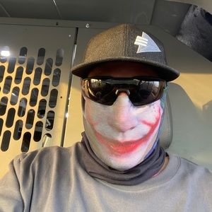 Meet your Posher, Luis